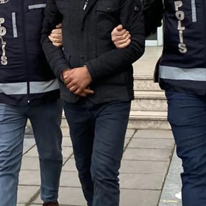 Asrın felaketi depremler sonrası tutuklananların sayısı 218e yükseldi | Kartopu Apartmanının fen işleri sorumlusu Murat Göksel Dalkılıç tutuklandı