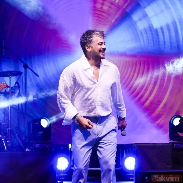 7 yıl Çağla Şıkel’le evli kalmıştı! Emre Altuğ'dan kafa karıştıran aşk açıklaması! 2 çocuk babası Emre Altuğ meğer... - 10