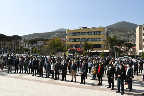 ogretmene-siddet-3-araba-dolusu-insan-saldirdi-1614259524543.jpg Öğretmene şiddet! 3 araba dolusu insan saldırdı-6