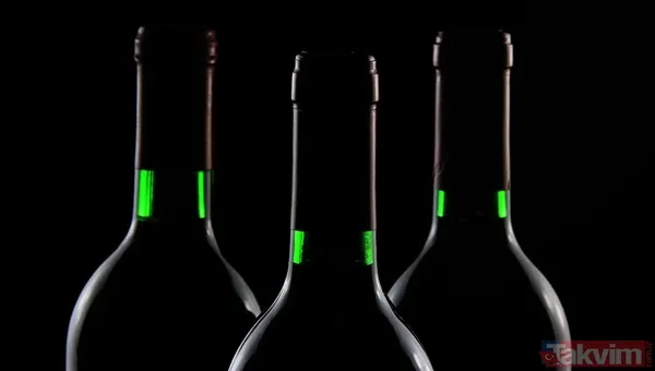 Asıl Tehlike, Metil Alkolün Vücutta Formik Asit Adı Verilen Toksik Bir Maddeye Dönüşmesiyle Başlıyor. Bu Dönüşüm Zehirlenme Belirtilerinin 12 İla 24 Saat Gibi...