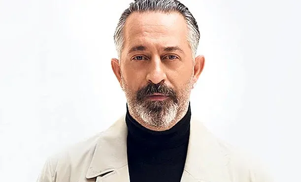 Serenay Sarıkaya reddedildi! 'Cem Yılmaz ile Defne Samyeli'yi ayırdı' sözleri için Ece Erken ve Bircan Bali'ya dava açtı umduğu olmadı-9