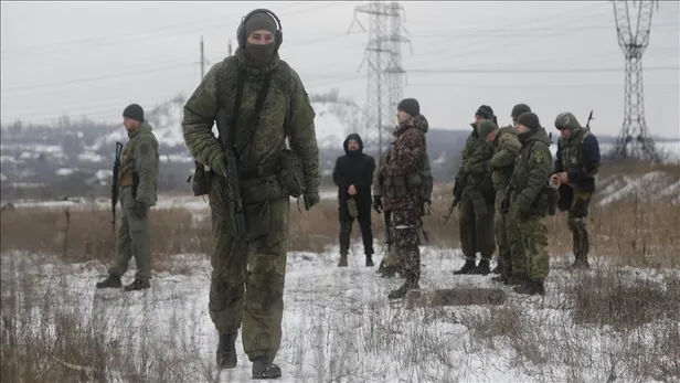 baskan-erdogan-liderliginde-2022nin-ilk-mgksi-1643263921442.jpeg Başkan Erdoğan liderliğindeki 2022'nin ilk MGK'sı sona erdi-3