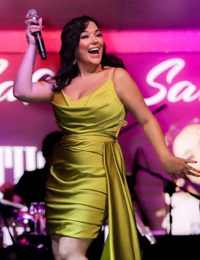 28'lik Tuğçe Kandemir bu formülle 40 bedene girdi! 3 günde 3 kilo verdiren Gelinlik diyeti!-3