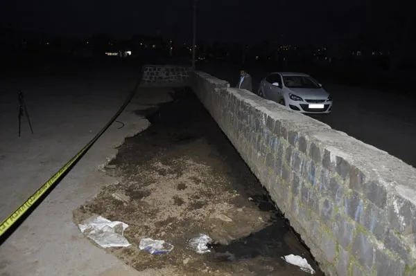 Şanlıurfa'da 3 yaşındaki küçük kızın arkadaşları bağırınca fark ettiler! Çok acı olay-1