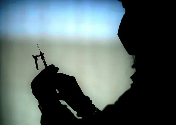 maskeler-hayatimizdan-ne-zaman-cikacak-uzman-isim-tarih-verdi-1609164101112.jpg Maskeler hayatımızdan ne zaman çıkacak? Uzman isim tarih verdi-2