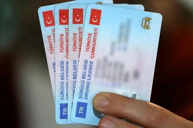 Eski tip sürücü belgelerinin değiştirme süresi 2 yıl uzatıldı!