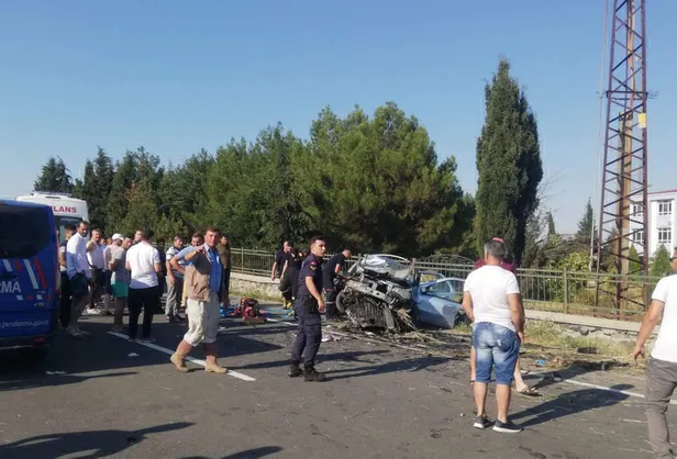 Son dakika: Edirne'de feci kaza: 4 ölü, 2 yaralı-4