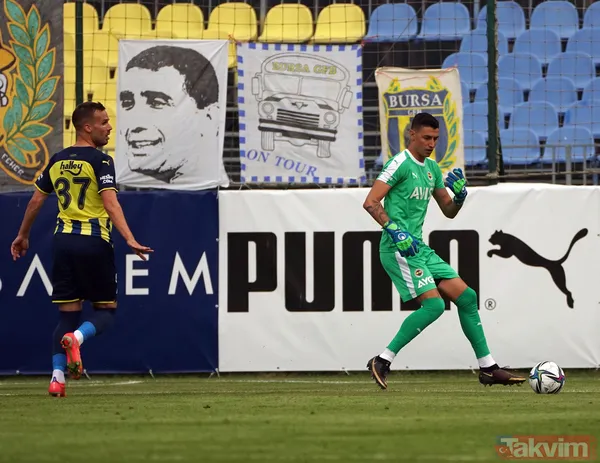 Vitor Pereira Csikszereda ile oynanan hazırlık maçında Berke Özer'in performansına hayran kaldı - 7