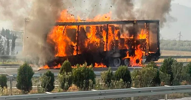 Faciaya ramak kala! Alev alev yanan tırdan böyle kurtuldu