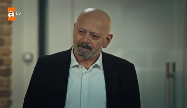 it-cok-kemik-yok-deyip-kafa-kola-aliyor-edho-187-bolum-fragmani-yargi-dagitti-foyasini-ayyuka-cikaracak-1616244037570.jpg Yargı dağıtacak foyasını ayyuka çıkarıyor! EDHO 187. bölüm fragmanı: İt çok kemik yok deyip kafa kola aldı-10