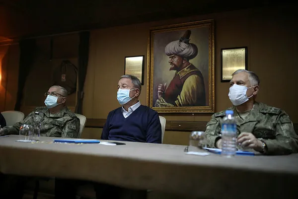 son-dakika-milli-savunma-bakani-hulusi-akardan-misir-aciklamasi-1615046291982.jpg Son dakika! Milli Savunma Bakanı Hulusi Akar'dan Mısır açıklaması-9