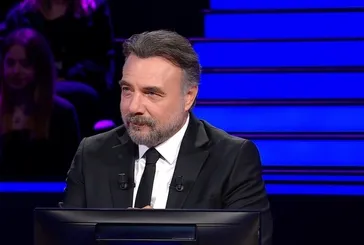 2016’da kimin mezarında arkeologların yüksek teknoloji kullanarak yaptığı bir incelemede naaşa ait kafatasının kayıp olduğu sonucuna ulaşılmıştır?