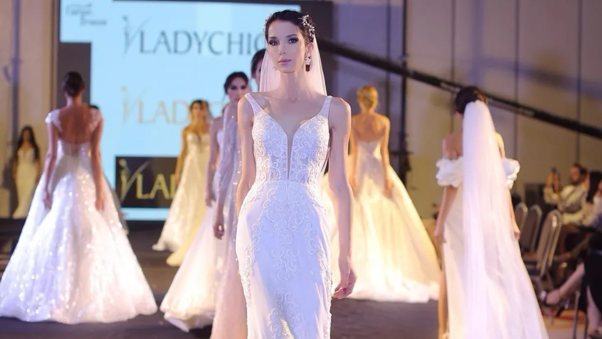 Ünlü model Elif Ece Uzun ve çocukları Sapanca'daki sel felaketinde mahsur kaldı-4