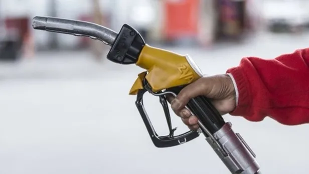 Benzine zam mı geldi? 4 Mart benzin fiyatları ne kadar? EPGİS İstanbul, Ankara, İzmir benzin, mazot, LPG fiyatları kaç lira?-4