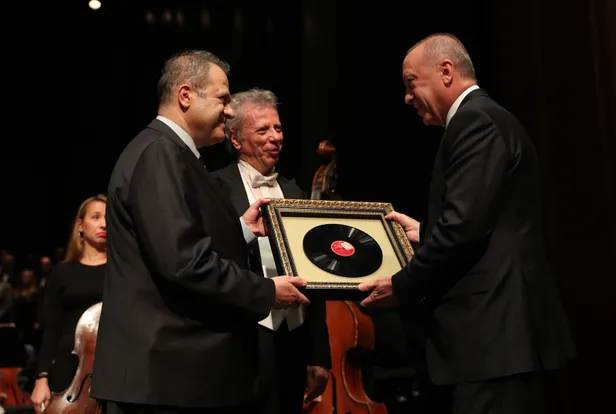 Başkan Erdoğan, Cumhurbaşkanlığı Senfoni Orkestrası 2019-2020 Sezonu Açılış Konseri'ne katıldı-2