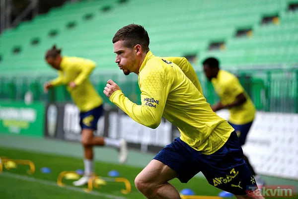 Fenerbahçe'ye dev teklif! Yıldız isim rekor bedelle gidecek - 8