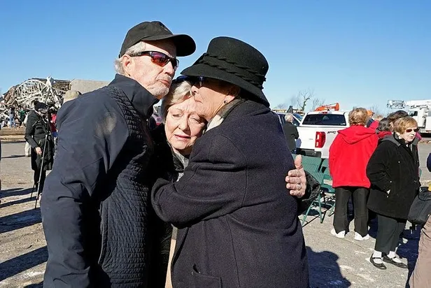 Son dakika: ABD'deki kasırga felaketi haritayı bile değiştirdi! 130 yılın en ölümcülü-10