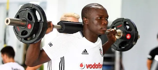 Şok! Aboubakar sakatlandı
