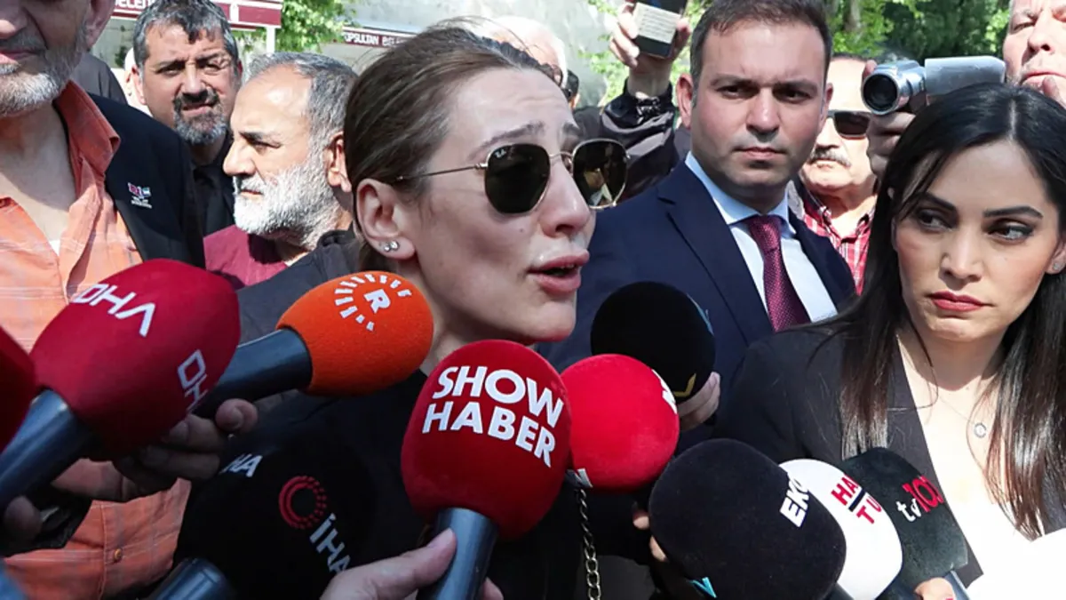 Eyüpsultan'da öldürülen okul müdürünün meslektaşı son anlarını anlattı! “Yüz yüze geldiğimde kanlar içerisindeydi”