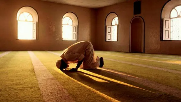 mirac-kandili-namazi-12-rekat-namazi-nasil-kilinir-mirac-kandili-aksami-kac-rekat-namaz-kilinir-nasil-niyet-ed-1676652122755.jpg Miraç Kandili namazı 12 rekat namazı nasıl kılınır? Miraç Kandili akşamı kaç rekat namaz kılınır, nasıl niyet edilir? Diyanet saat 2023!-3