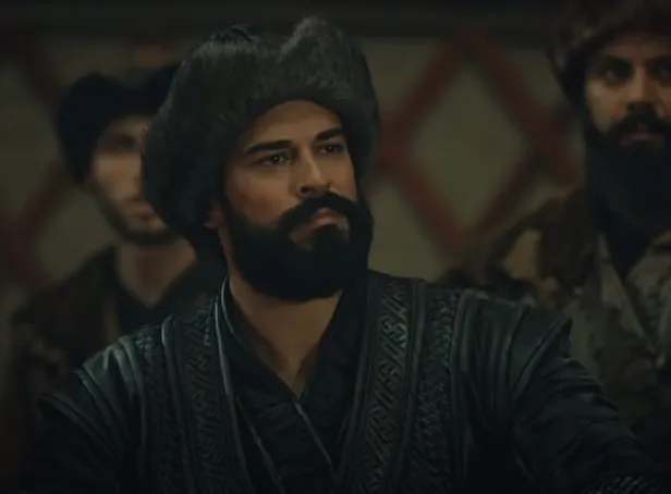 ertugrul-bey-kaderlere-hukmedecek-karari-veriyor-kurulus-osmanda-bey-postuna-oturacak-isim-1602950545537.jpg Ertuğrul Bey kaderlere hükmedecek kararı veriyor! Kuruluş Osman'da bey postuna oturacak isim...-3