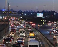 İstanbul’da ilk iş gününde trafik yoğunluğu