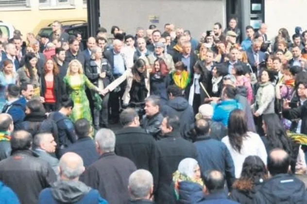İsveç heyetine teröre verdikleri destek belgeleriyle gösterilecek: Önce bu rezilliklerin hesabını verin!