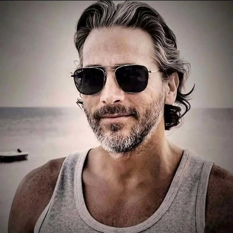 murat-arkin-babasi-cuneyt-arkinin-o-sozlerini-unutamadi-beynime-kazindi-1769001245755.jpg Murat Arkın babası Cüneyt Arkın’ın o sözlerini unutamadı: “Beynime kazındı”-3