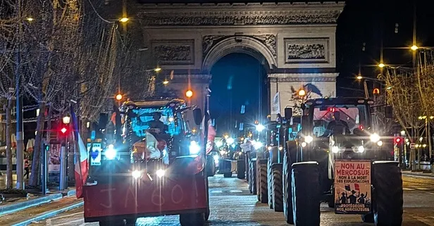 Fransa'da çiftçiler yine isyanda! Traktör konvoyu Paris'e ulaştı