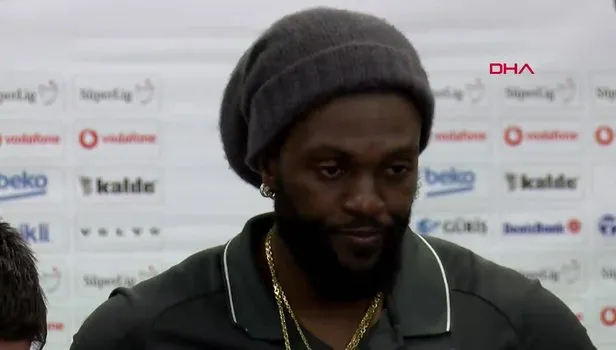 Emmanuel Adebayor Kayserispor'dan ayrıldığını açıkladı
