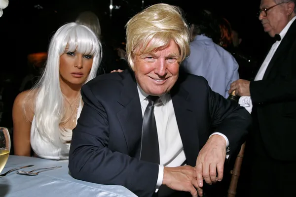 melania-trump-abd-baskanligini-kazanamayan-donald-trumptan-bosanmak-istiyor-1611608203069.jpg Melania Trump, ABD Başkanlığını kazanamayan Donald Trump’tan boşanmak istiyor-4