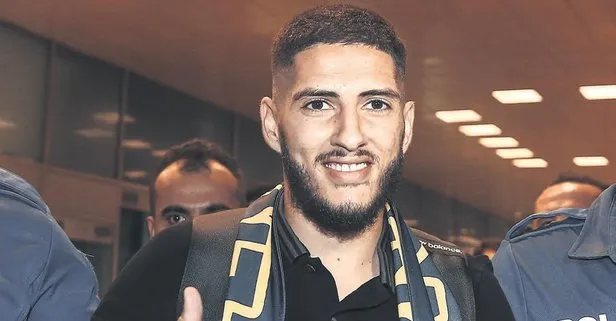 Benzia & Tolga Fener'de
