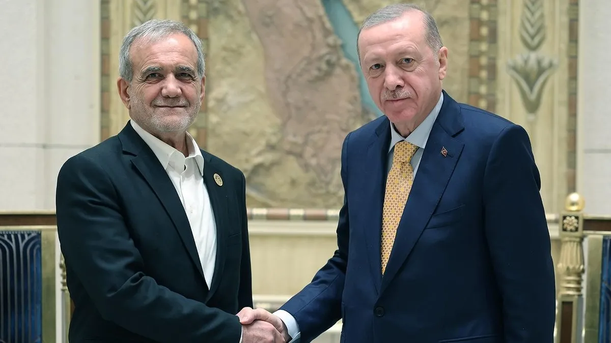 baskan-erdogandan-telefon-diplomasisi-once-pezeskiyan-sonra-ali-zeydi-1782147610240.jpeg Başkan Erdoğan'dan telefon diplomasisi: Önce İran Cumhurbaşkanı Pezeşkiyan sonra Irak Başbakanı Ali Zeydi-2