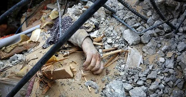 İşgalci İsrail Gazze’ye her saniye bomba yağdırıyor: 1 gecede 400 nokta 704 mazlum! | Hamas 2 rehineyi serbest bıraktı... Hastaneler çöktü