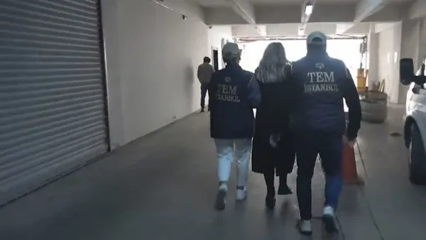 Şehit Savcı Mehmet Selim Kiraz hakkında skandal paylaşımı için tutuklanan Ezgi Yıldız İBB'den çıkarıldı! Alırken bilmiyor muydunuz?-15