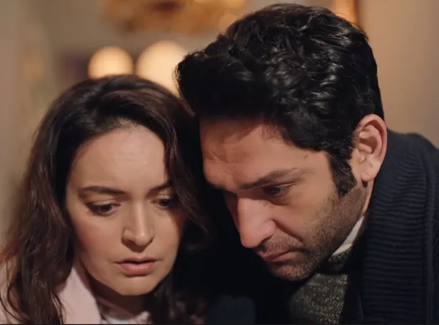 masumlar-apartmaninda-cigerleri-parca-pincik-edecek-ayrilik-iddiasi-oykusu-iste-boyle-sonlandirilacak-1640285842845.jpg Öyküsü işte böyle sonlandırılacak! Masumlar Apartmanı'nda ciğerleri parça pinçik edecek ayrılık iddiası!-5