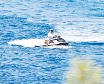 Mustafa Ceceli Bodrum sezonunu jetski keyfiyle açtı