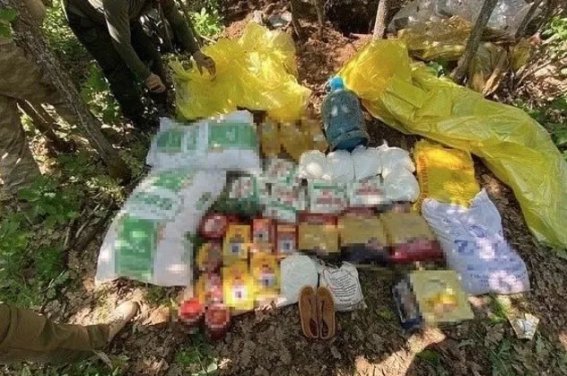Tunceli'de teröristlerin inlerine girildi! 2 sığınak imha edildi
