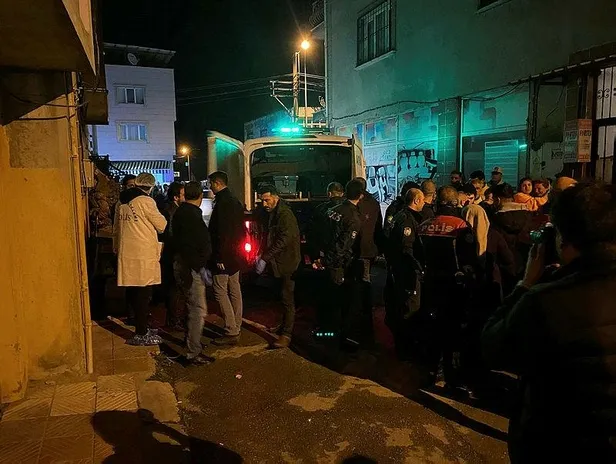 Manisa' kan donduran olay! Annesinin boğazını kesen madde bağımlısı genç çatıdan atladı-5