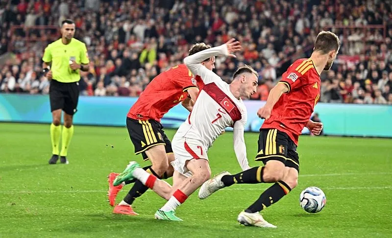 onur-ozkan-1791008528458.jpeg Montella'ya yaylım ateşi! Spor yazarlarından flaş yorumlar-9