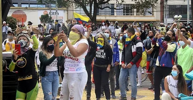 Kolombiya’da gerilim sürüyor! On binler yine sokakta
