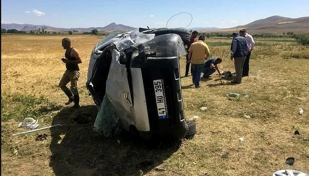 Erzincan Da Feci Kaza 1 Olu 4 Yarali Takvim