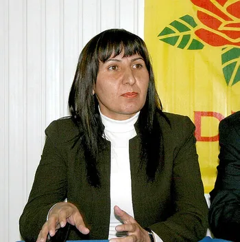 Son dakika: Mağarada cesedi bulunan terörist gri listede çıktı! Şehit binbaşının intikamı alındı-2