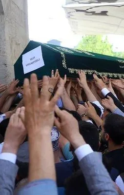 Salih Mirzabeyoğlu, son yolculuğuna uğurlandı