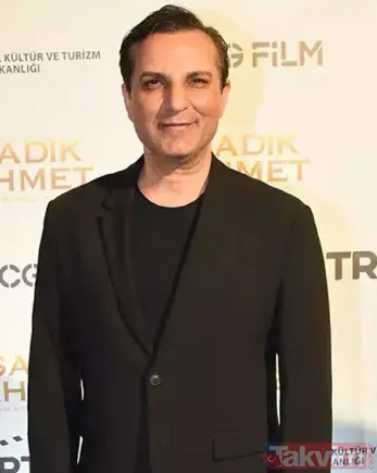 Rafet El Roman'dan estetik tepkisi "Kurgu montaj fake hiç operasyon olmadım" Botoksla yüzü gözü şişen Rafet El Roman... - 9