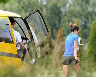 Sonradan görmelikte çığır açtı! Ekmek almaya helikopterle gitti!