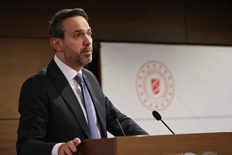 Karadeniz'de yeni sondaj kuyusu! Bakan Bayraktar açıkladı: Göktepe-1 adını verdiğimiz yeni bir kuyu kazmaya başladık-3