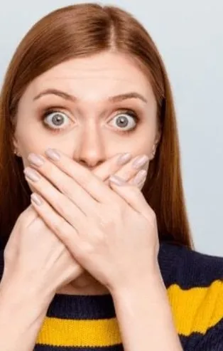 Sosyal hayatı bitiren ağız kokusunun kaynağı bademcik olabilir!