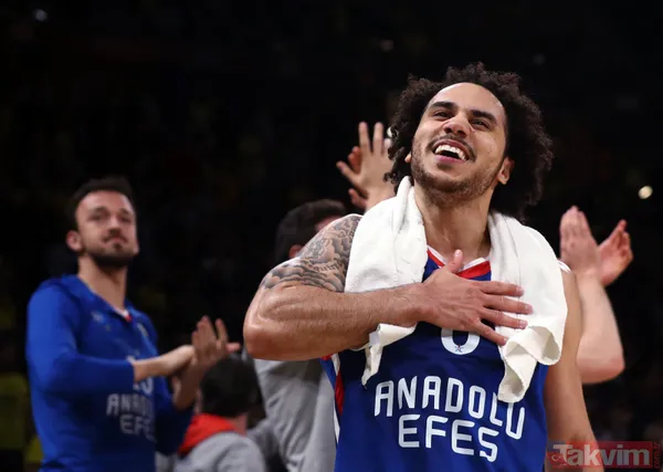 Shane Larkin'in Türkiye Milli Takımı'nda forma giymesi gündeme geldi! Sosyal medya ilginç isim önerileriyle sallandı... - 30