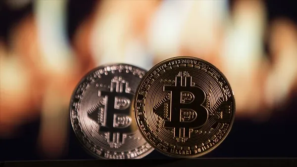 abdli-ekonomistten-bomba-bitcoin-tahmini-fed-karari-sonrasi-piyasalar-yangin-yeri-1652250728270.jpg ABD'li ekonomistten bomba Bitcoin tahmini! Fed kararı sonrası piyasalar yangın yeri-7